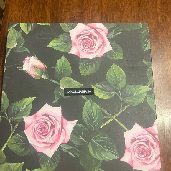 Dolce and Gabbana Floral Scarf - Picture 3 of 8